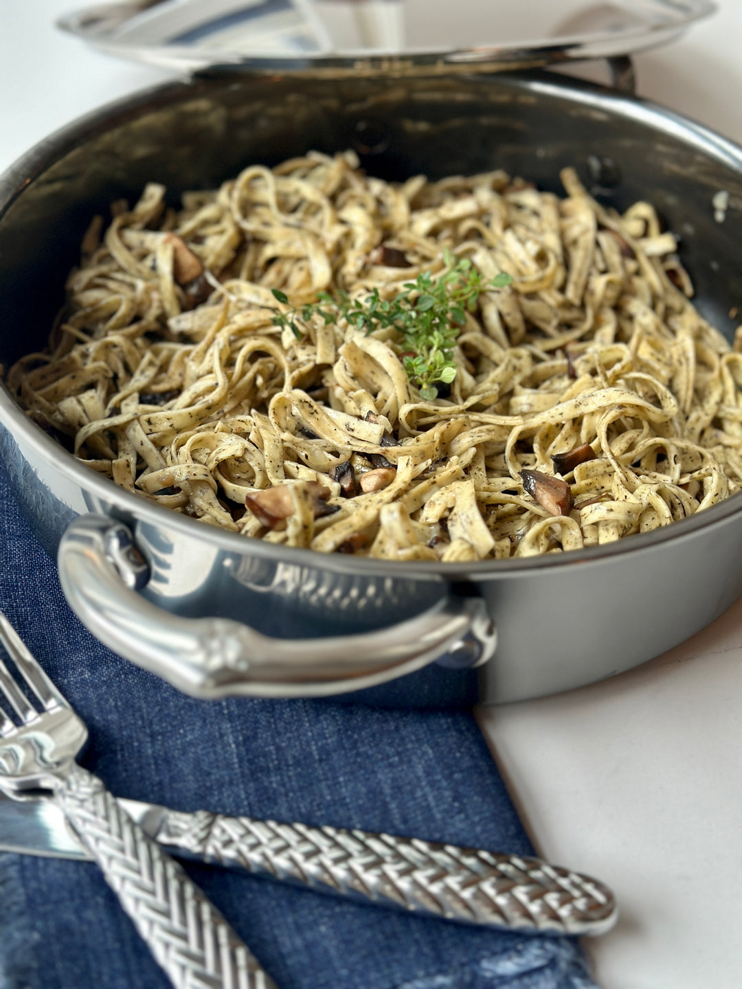 Simple Fettuccine with Mushrooms