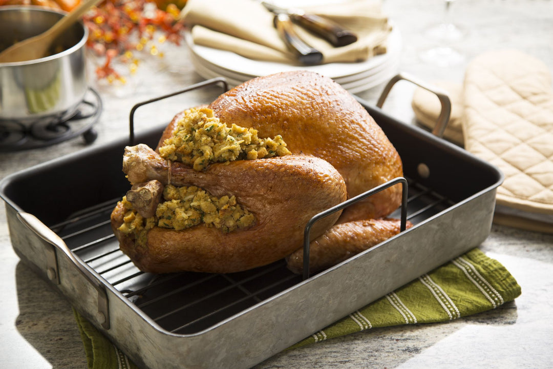 Good Housekeeping's 5 Best Turkey Roasting Pans of 2023