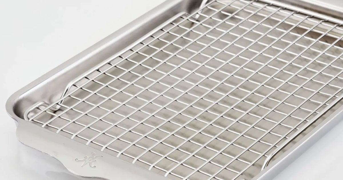 OvenBond Tri-ply Quarter Sheet Pan with Rack