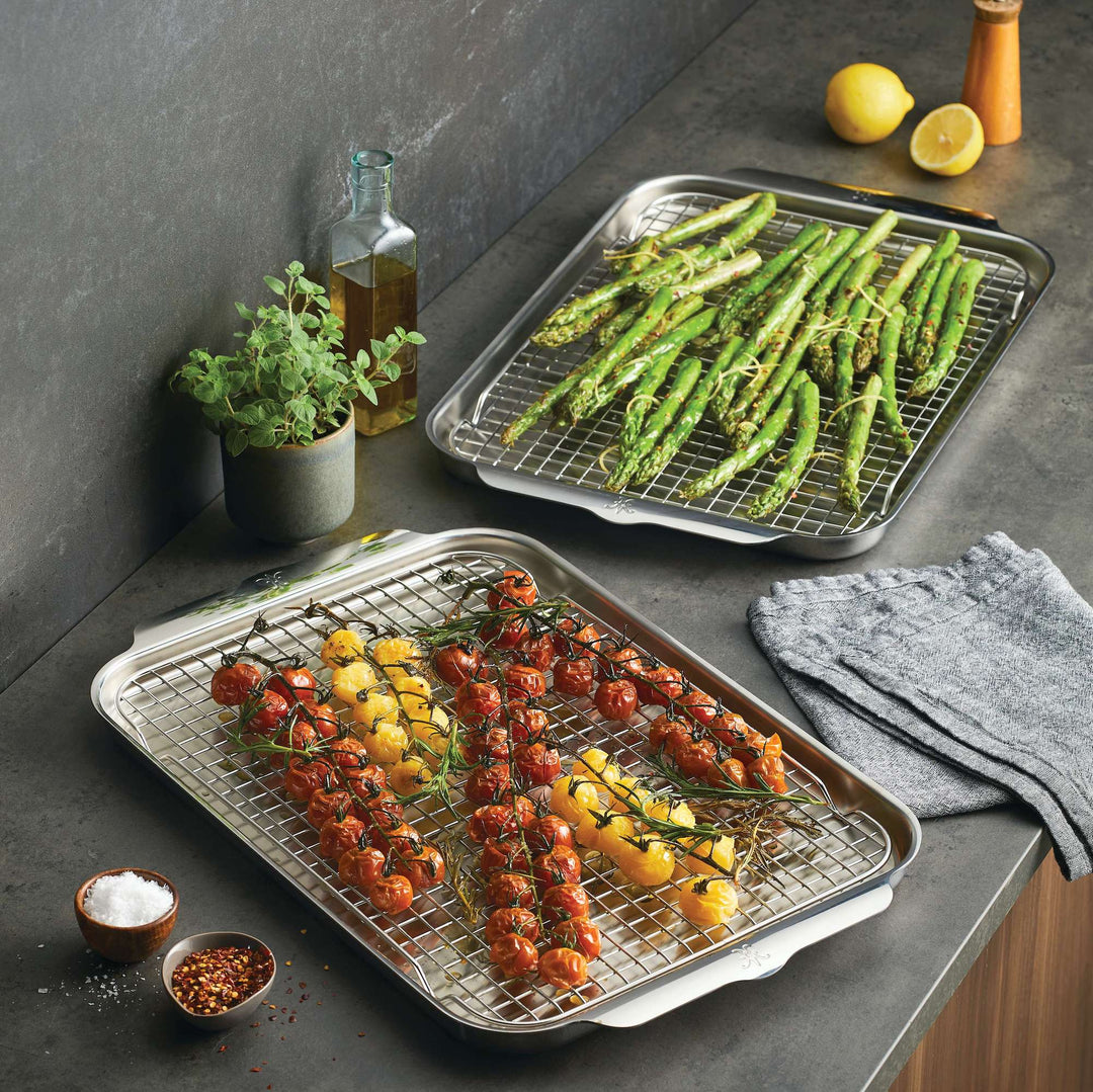 OvenBond Tri-ply Quarter Sheet Pan with Rack – Hestan Culinary